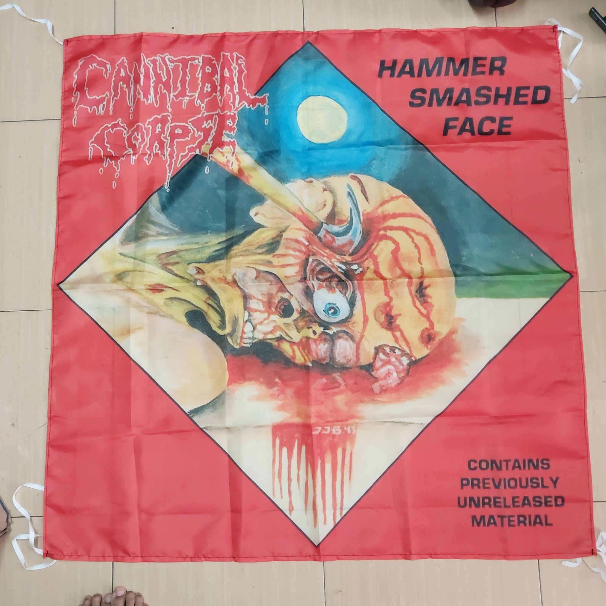 textile-poster-cannibal-corpse-hammer-smashed-face-A